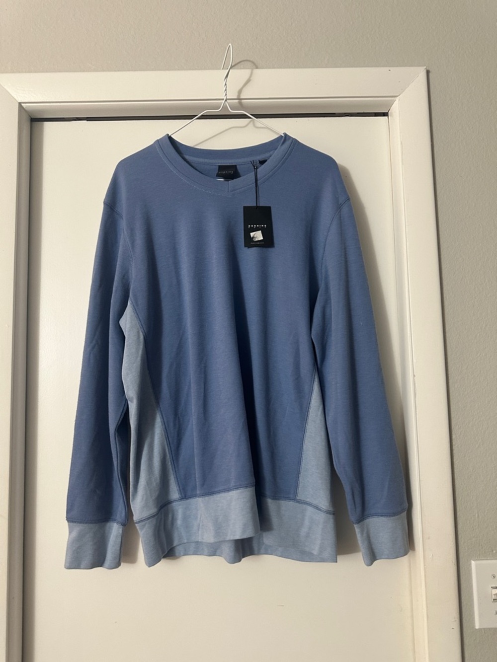 NWT Dunning Golf Men's Two-Tone Blue Crewneck Sweater